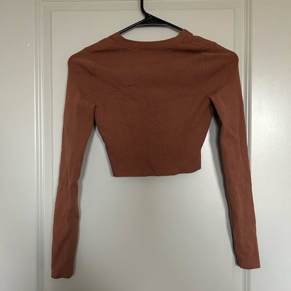 Aritzia Sunday Best Rust Brown Cropped Long Sleeve Cardigan - Picture 5 of 5